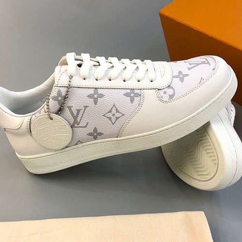 [홍콩명품신발.Louis Vuitton] 루이비통 22ss 남자 모노그램 로우탑 스니커즈 운동화 슈즈 화이트 SE476, PMD, 명품슈즈,뤼비,무브타임쇼핑몰