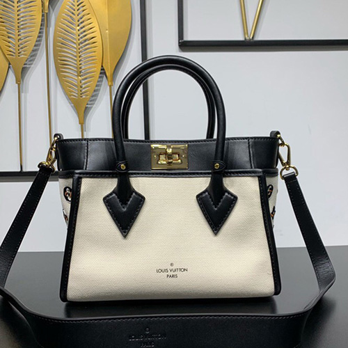 [홍콩명품,LOUIS VUITTON] 루이비통 모노그램 온 마이 사이드 여성용 숄더백 M59905, 25cm, JD, 홍콩명품가방,최신,22SS,여자가방,미러급,레플리카,무브타임,직구쇼핑몰