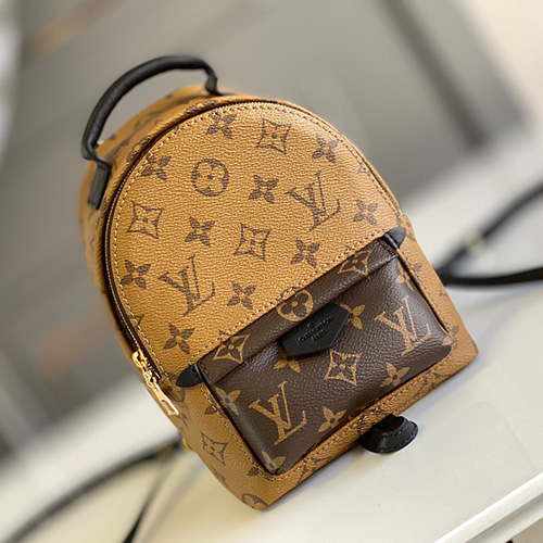 [홍콩명품,LOUIS VUITTON] 루이비통 모노그램 22SS 여자 미니백팩 M44872, 홍콩명품가방,최신,22SS,무브타임,명품쇼핑몰,해외직구 495,000원