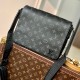 [홍콩명품.LOUIS VUITTON] 루이비통 디스트릭트PM 모노그램크로스백 M46255, BGM160, BDA, 홍콩명품가방,손목가방,크로스백,핸드백,구매대행,무브타임