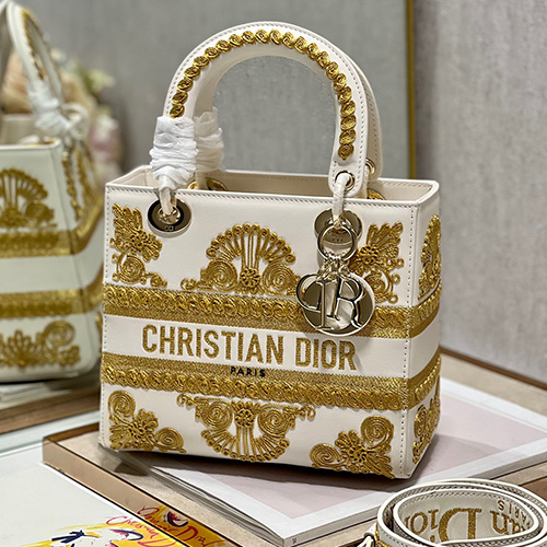 [홍콩명품,Christian Dior] 디올 23SS CORNELY 가죽 북 토트백, BGM900, BDA, 홍콩명품가방,손목가방,크로스백,핸드백,구매대행,무브타임