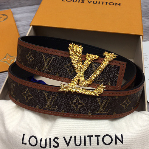 [홍콩명품.LOUIS VUITTON] 루이비통 23SS LV로고 골드버클 모노그램 가죽 벨트 30MM, BT667, 3.0cm, X1, 명품레플리카,명품쇼핑몰,의류,무브타임사이트,인터넷쇼핑몰,남자명품,해외직구