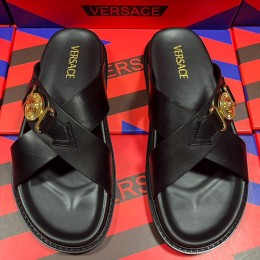 [홍콩명품.VERSACE] 베르사체 23SS 로고 금장 장식 가죽 슬리퍼, SE1554, S3, 무브타임사이트,인터넷명품쇼핑몰,남자명품,슈즈,신발