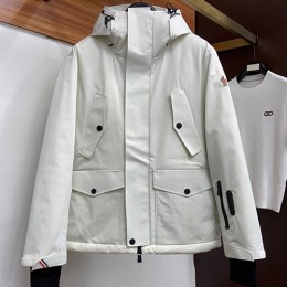 [홍콩명품.MONCLER] 몽클레어 23SS 로고 후드 패딩 파카 자켓 (2컬러), BM9477, JS, 온라인명품쇼핑몰,남자명품의류,인터넷쇼핑몰,해외직구