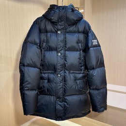 [홍콩명품.Burberry] 버버리 23SS LOCKWOOD 로고 패치 후드 푸퍼 패딩 점퍼 80188261, BM10762, PG, 홍콩명품의류,구매대행,온라인명품