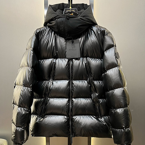 [홍콩명품.MONCLER] 몽클레어 23SS 로고 후드 구스다운 패딩 자켓, BM10859, KB, 홍콩명품의류,구매대행,온라인명품