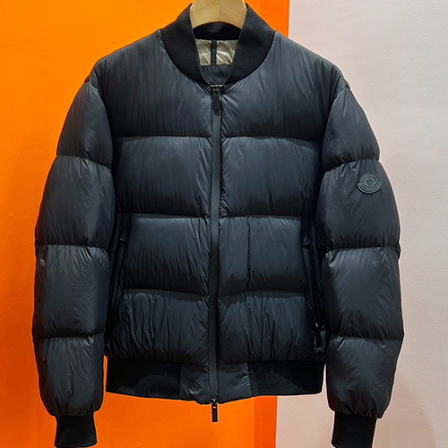 [홍콩명품.MONCLER] 몽클레어 23SS 로고 구스다운 패딩 봄버 자켓 (블랙), BM11352, KSM, 홍콩명품의류,구매대행,온라인명품