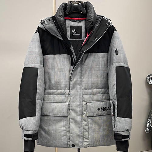 [홍콩명품.MONCLER] 몽클레어 23SS 로고 체크 패턴 후드 다운 패딩 파카 자켓, BM11427, GHH, 홍콩명품의류,구매대행,온라인명품