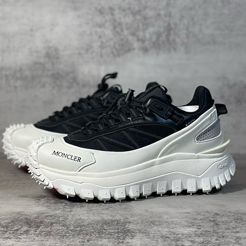 [홍콩명품.MONCLER] 몽클레어 24SS 로고 TRAILGRIP GTX 스니커즈 운동화 (블랙-화이트), SE3122, S3, 명품스니커즈,운동화,구두,로퍼,하이탑,신발