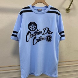 [홍콩명품,Christian Dior] 디올 24SS 로고 1947 유니폼 반팔 티셔츠 (스카이블루), BM15415, L2, 홍콩명품의류,구매대행,온라인명품
