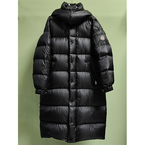 [홍콩명품.MONCLER] 몽클레어 24SS 로고 후드 탈부착 다운 롱패딩 자켓 (블랙), BM17482, JL, 홍콩명품의류,구매대행,온라인명품