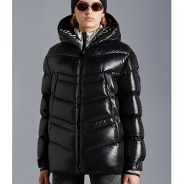 [홍콩명품.MONCLER] 몽클레어 24SS 로고 Clair 여성 후드 구스다운 패딩 자켓 (블랙), BM17485, JL, 홍콩명품의류,구매대행,온라인명품