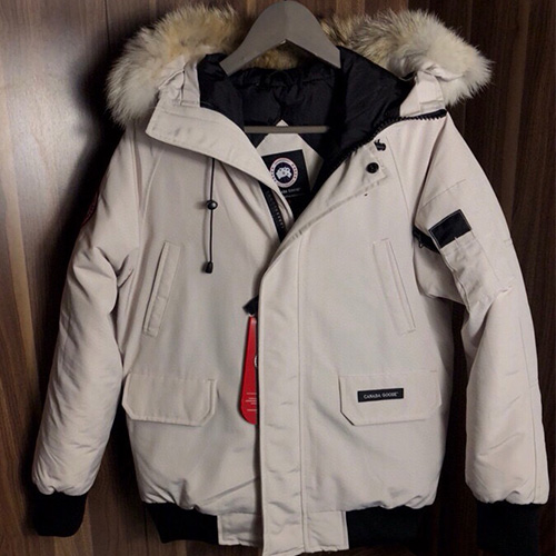 [홍콩명품.CANADA GOOSE] 캐나다구스 25SS 로고 폭스퍼 다운 패딩 봄버 자켓 (아이보리), BM18219, S1F, 홍콩명품의류,구매대행,온라인명품