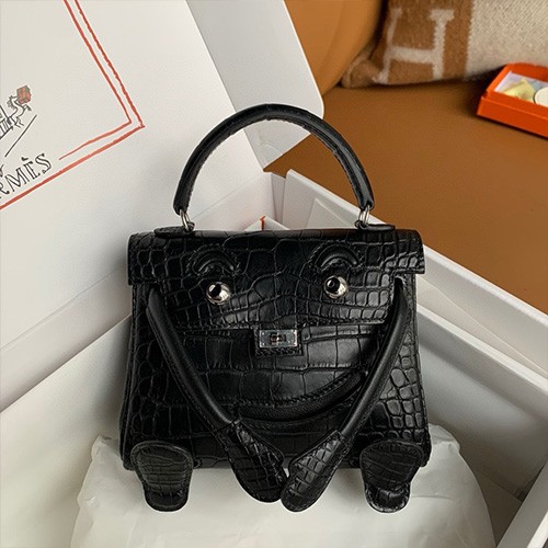 [가격문의][홍콩명품.Hermes] 에르메스 25SS 로고 Kelly Doll 악어가죽 토트백 핸드백 (블랙-은장), BGM4414, BDA, 홍콩명품가방,명품쇼핑몰,크로스백,핸드백,구매대행