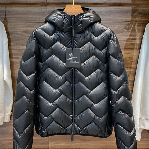 [홍콩명품.MONCLER] 몽클레어 25SS 로고 후드 구스다운 패딩 자켓 (블랙), BM18897, HH, 홍콩명품의류,구매대행,온라인명품