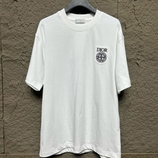 [홍콩명품,Christian Dior] 디올 25SS 로고 스톤아일랜드 콜라보 반팔 티셔츠 (2컬러), BM19806, KB, 홍콩명품의류,구매대행,온라인명품