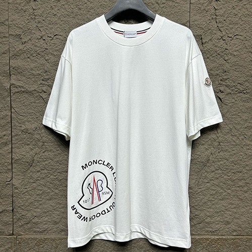 [홍콩명품.MONCLER] 몽클레어 25SS 로고 프린트 반팔 티셔츠 (2컬러), BM19808, KB, 홍콩명품의류,구매대행,온라인명품
