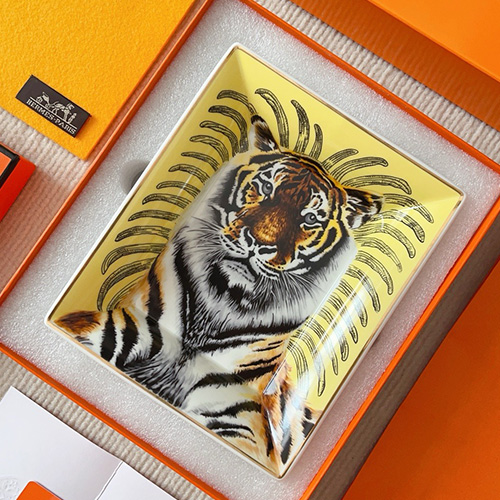 [홍콩명품.Hermes] 에르메스 25SS 로고 패턴 접시 그릇 재털이 17cm (노랑-타이거), ET3008, JX, 홍콩명품의류,구매대행,온라인명품