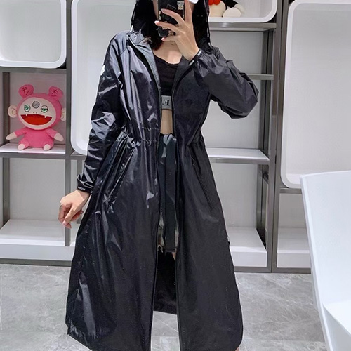 [홍콩명품.MONCLER] 몽클레어 25SS 로고 여성 후드 롱 코트 자켓 (블랙), BM21292, S1F, 명품레플리카,미러급,온라인쇼핑몰사이트
