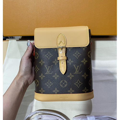 [홍콩명품.LOUIS VUITTON] 루이비통 25SS 로고 모노그램 소호 미니 백팩 M14651, BGM4848, BDA, 홍콩명품가방,명품쇼핑몰,크로스백,핸드백,구매대행