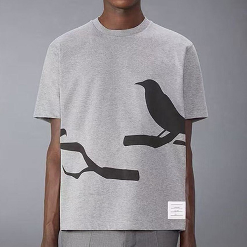 [홍콩명품.THOME BROWNE] 톰브라운 25SS 로고 반팔 티셔츠 (2컬러), BM21409, TB1, 명품레플리카,미러급,온라인쇼핑몰사이트