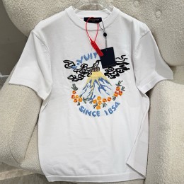 [홍콩명품.LOUIS VUITTON] 루이비통 25SS 로고 NIGO 콜라보 니트 반팔 티셔츠 (화이트), BM21434, JU, 명품레플리카,미러급,온라인쇼핑몰사이트