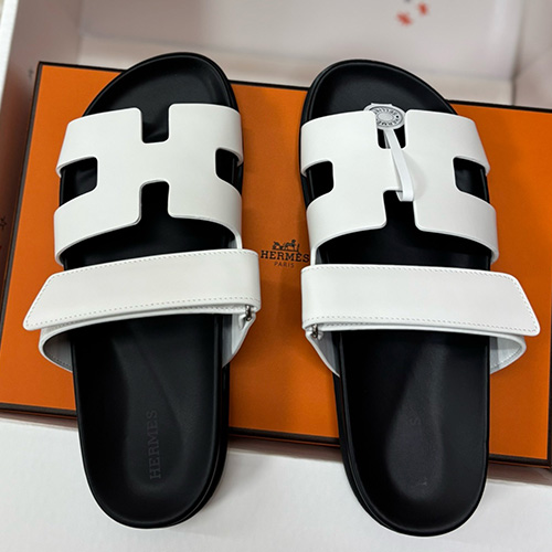 [가격문의][홍콩명품.Hermes] 에르메스 25SS 로고 레더 가죽 샌들 슬리퍼 (화이트-블랙), SE5318, H3, 명품스니커즈,운동화,구두,로퍼,하이탑,신발
