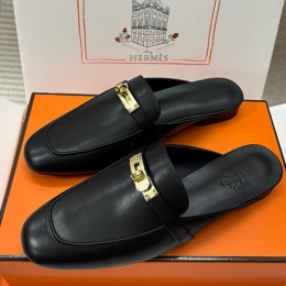[홍콩명품.Hermes] 에르메스 25SS 로고 여성 KELLY 레더 가죽 뮬 슬리퍼 (블랙-금장), SE5322, H3, 명품스니커즈,운동화,구두,로퍼,하이탑,신발