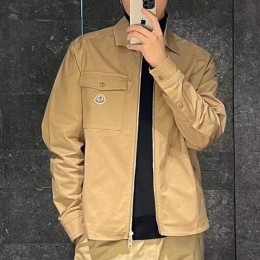 [가격문의][홍콩명품.MONCLER] 몽클레어 25SS 로고 카라 집업 자켓 (카라멜), BM21665, KK, 홍콩명품가방,명품쇼핑몰,크로스백,핸드백,구매대행