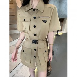 [홍콩명품,PRADA] 프라다 25SS 삼각로고 여성 카라 반팔 원피스 (베이지), BM21774, TBG, 레플리카의류,미러급사이트