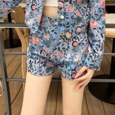 [가격문의][홍콩명품.LOUIS VUITTON] 루이비통 25SS 로고 여성 플라워 패턴 미니 데님 쇼츠 반바지 핫팬츠, BM21787, TBG, 레플리카의류,미러급사이트