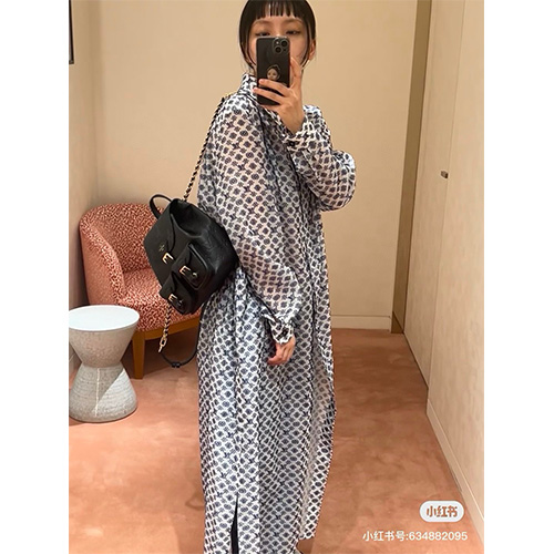 [홍콩명품.LOUIS VUITTON] 루이비통 25SS 로고 모노그램 여성 셔츠 원피스 1AFSRG, BM21794, COCO, 레플리카의류,미러급사이트