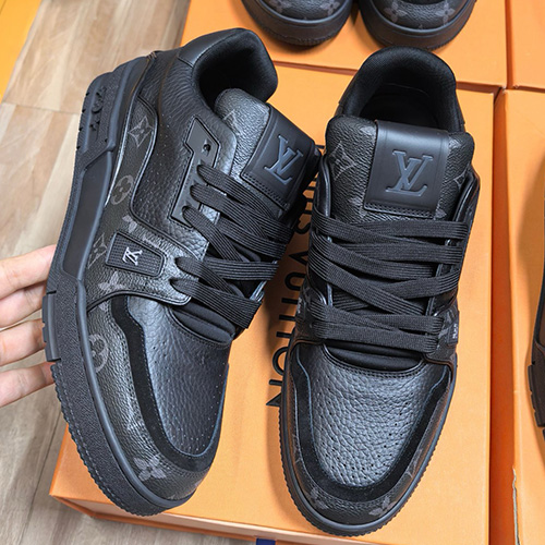 [홍콩명품.LOUIS VUITTON] 루이비통 25SS 로고 모노그램 트레이너 스니커즈 운동화 (블랙), SE5365, ALW, 명품스니커즈,운동화,구두,로퍼,하이탑,신발
