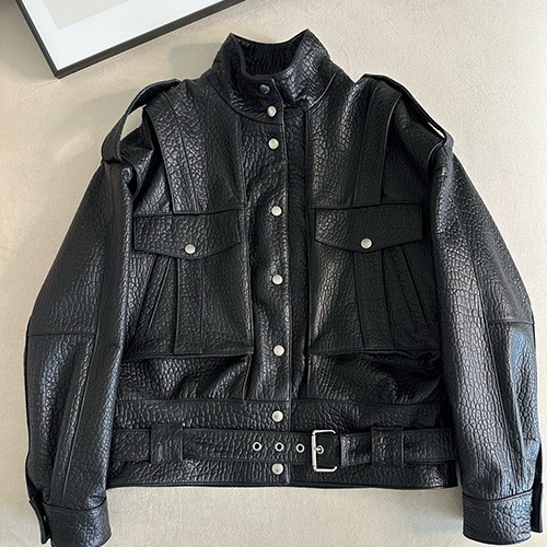 [홍콩명품.YSL] 입생로랑 25SS 로고 터틀넥 레더 가죽 자켓 (블랙), BM21938, TOM, 레플리카의류,미러급사이트