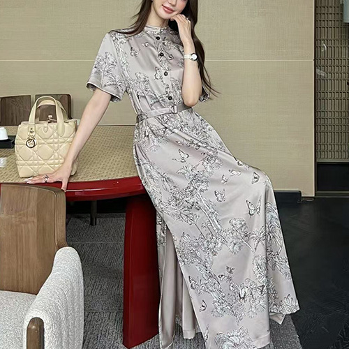 [홍콩명품,Christian Dior] 디올 25SS 로고 여성 플라워 패턴 반팔 롱 원피스 (그레이), BM21955, MC, 레플리카의류,미러급사이트