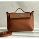 [홍콩명품.Hermes] 에르메스 25SS 로고 Mini 24 Kelly Touch 핸드백 (브라운-은장), BGM5201, 홍콩명품가방,명품쇼핑몰,크로스백,핸드백,구매대행