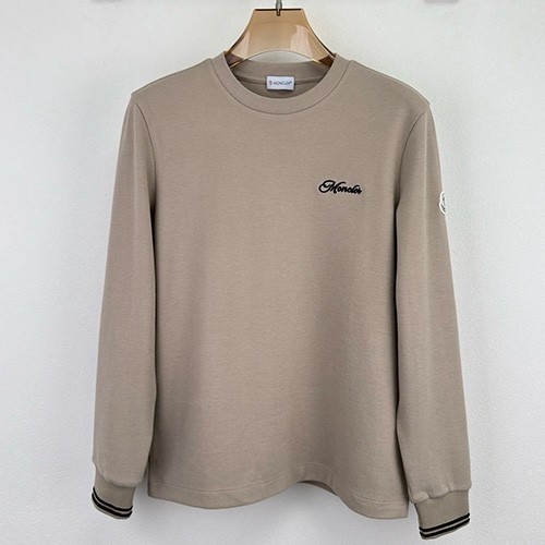 [홍콩명품.MONCLER] 몽클레어 25SS 로고 자수 긴팔 티셔츠 (3컬러), BM22454, JQ, 레플리카의류,미러급사이트