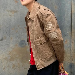 [홍콩명품.LOUIS VUITTON] 루이비통 25SS 로고 패턴 카라 봄버 자켓 (2컬러), BM22633, KSM, 레플리카의류,미러급사이트