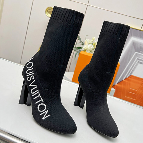 [홍콩명품.LOUIS VUITTON] 루이비통 25SS 로고 여성 10cm 굽 삭스 부츠 (블랙), SE5533, GHS, 명품스니커즈,운동화,구두,로퍼,하이탑,신발