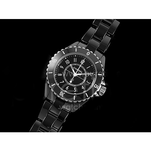 [홍콩명품.CHANEL] 샤넬 J13 33mm 블랙 세라믹 베젤 화이트 마크 블랙 다이얼 쿼츠/밧데리시계