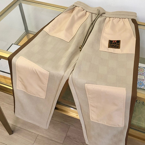 [홍콩명품.LOUIS VUITTON] 루이비통 25SS 로고 다미에 오버핏 팬츠 바지 (베이지), BM22902, G5, 레플리카의류,미러급사이트