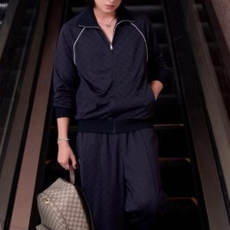 [홍콩명품.Gucci] 구찌 25SS 로고 GG수프림 트레이닝 집업 자켓 + 조거 팬츠 바지 상하의 세트 (네이비), BM22941, KB, 레플리카의류,미러급사이트