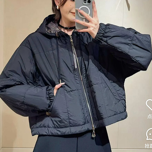 [홍콩명품.LOUIS VUITTON] 루이비통 25SS 로고 여성 모노그램 후드 솜패딩 자켓 (2컬러), BM23073, MC, 레플리카의류,미러급사이트