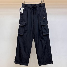 [홍콩명품,PRADA] 프라다 25SS 삼각로고 오버핏 나일론 팬츠 바지 (블랙), BM23196, KSM, 레플리카의류,미러급사이트