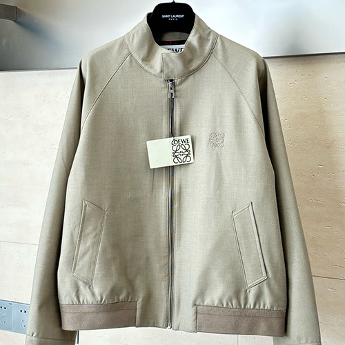 [홍콩명품.LOEWE] 로에베 25SS 로고 자수 린넨 봄버 자켓 (베이지), BM23422, KB, 레플리카의류,미러급사이트