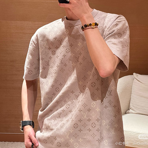 [홍콩명품.LOUIS VUITTON] 루이비통 25SS 로고 모노그램 울 반팔 티셔츠 (그레이), BM23811, KK, 레플리카의류,미러급사이트