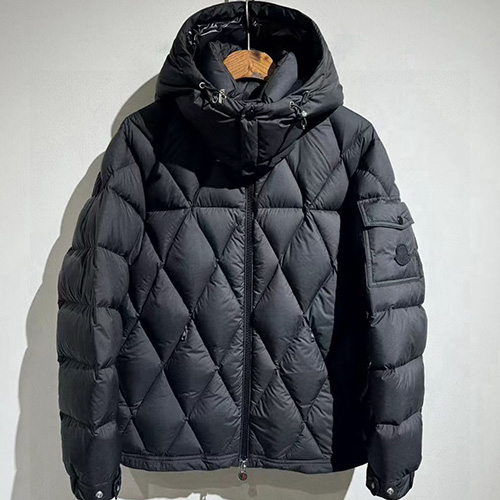 [가격문의][홍콩명품.MONCLER] 몽클레어 25SS 로고 퀄팅 후드 다운 패딩 자켓 (블랙), BM23990, X2, 레플리카의류,미러급사이트