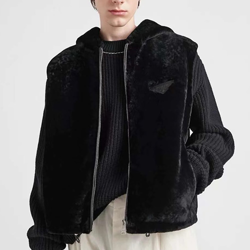 [홍콩명품,PRADA] 프라다 25SS 삼각로고 퍼 후드 조끼 베스트 (블랙), BM24106, PG, 레플리카의류,미러급사이트