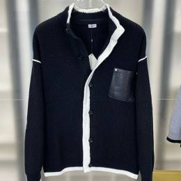 [홍콩명품.LOEWE] 로에베 25SS 로고 터틀넥 레더 포켓 니트 가디건 자켓 (2컬러), BM24177, HH, 레플리카의류,미러급사이트