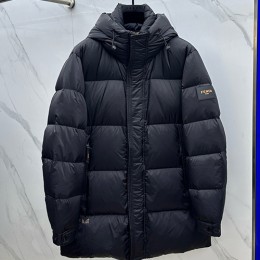 [홍콩명품,FENDI] 펜디 25SS 로고 후드 다운 패딩 코트 자켓 (블랙), BM24221, HH, 레플리카의류,미러급사이트